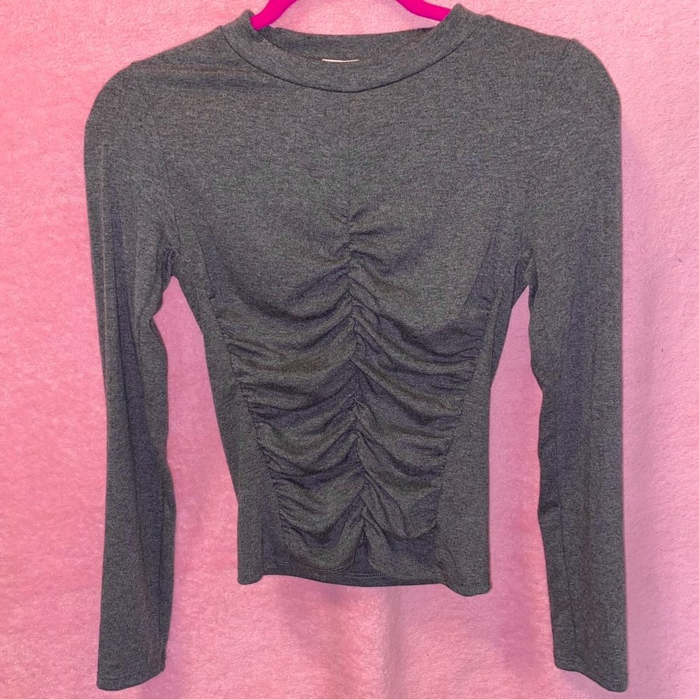 Lush - Longsleeve Gray Ruched Top Scrunched Front Stretch Gym Yoga Lounge Small